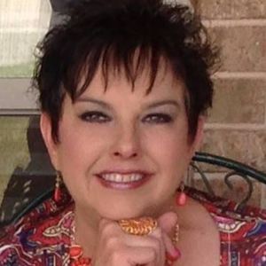 Meet your Posher, Twila